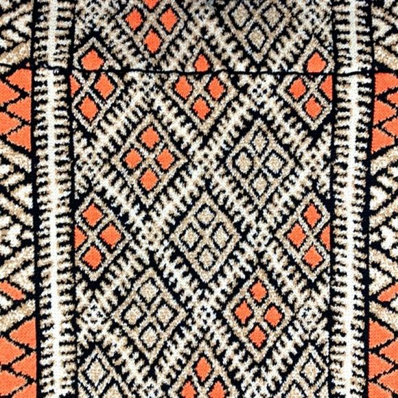 COPY - BCBG ✔️Maxazria Skirt - Picture 4 of 7